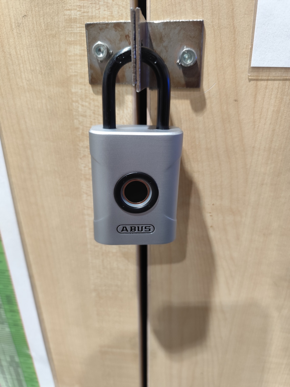 ABUS 57/45 Touch - Ujjlenyomatos lakat ABUS 57/45 Touch - Ujjlenyomatos lakat