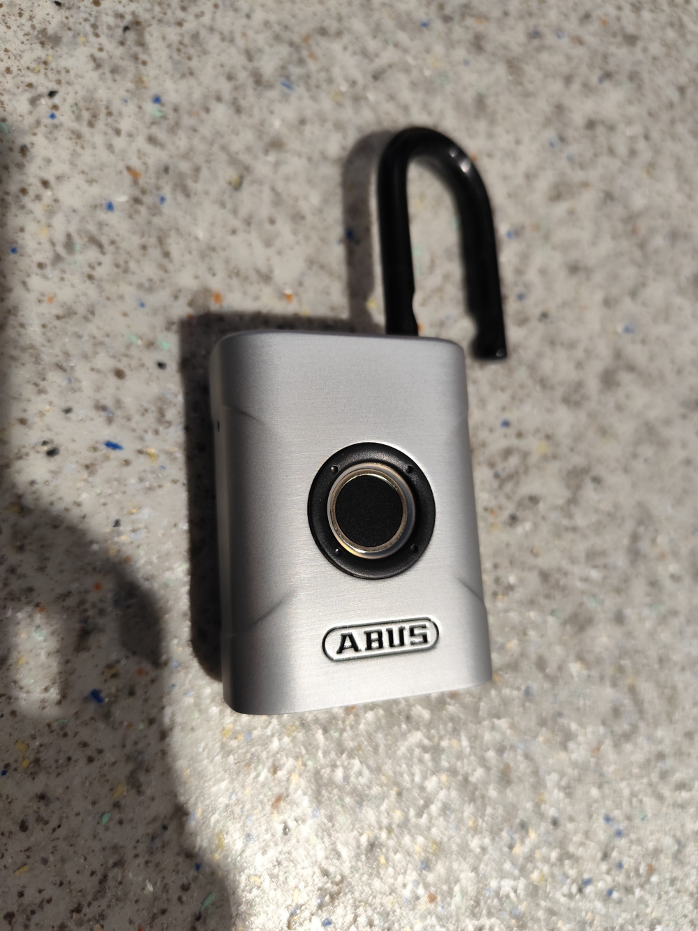 ABUS 57/45 Touch - Ujjlenyomatos lakat ABUS 57/45 Touch - Ujjlenyomatos lakat